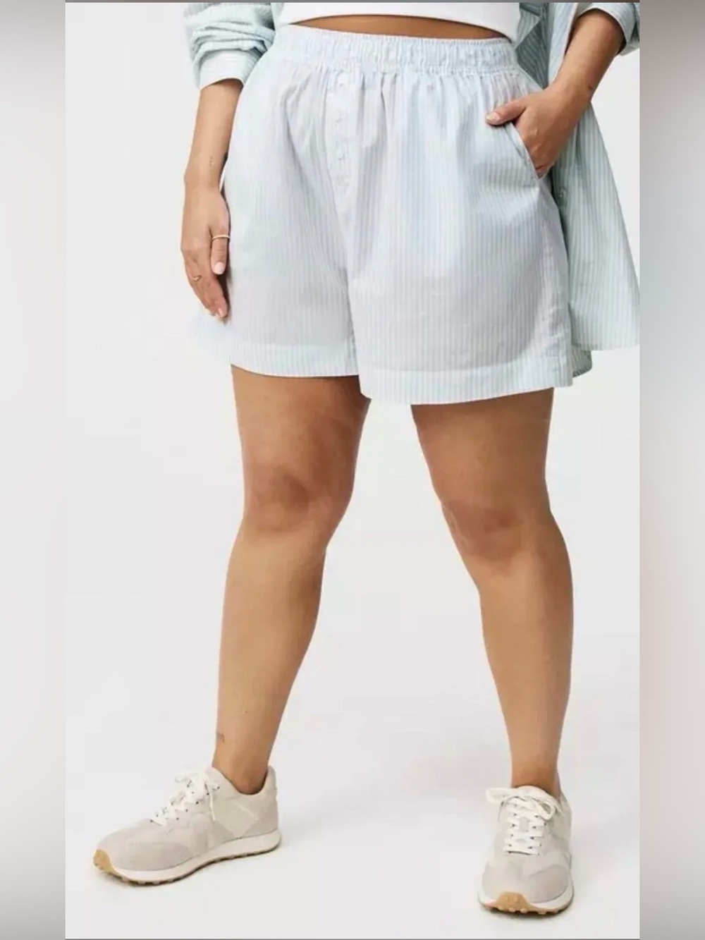 121. Torrid Light Blue Striped Women’s Boxer Shorts - Elastic Waist Size (0) L